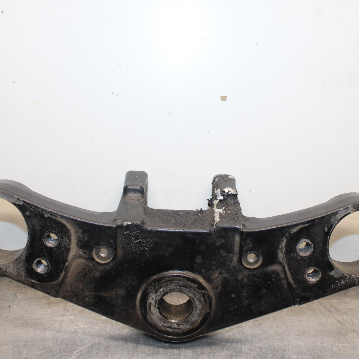 84-86 KAWASAKI GPZ900 FORKS UPPER TRIPLE TREE CLAMP BB84