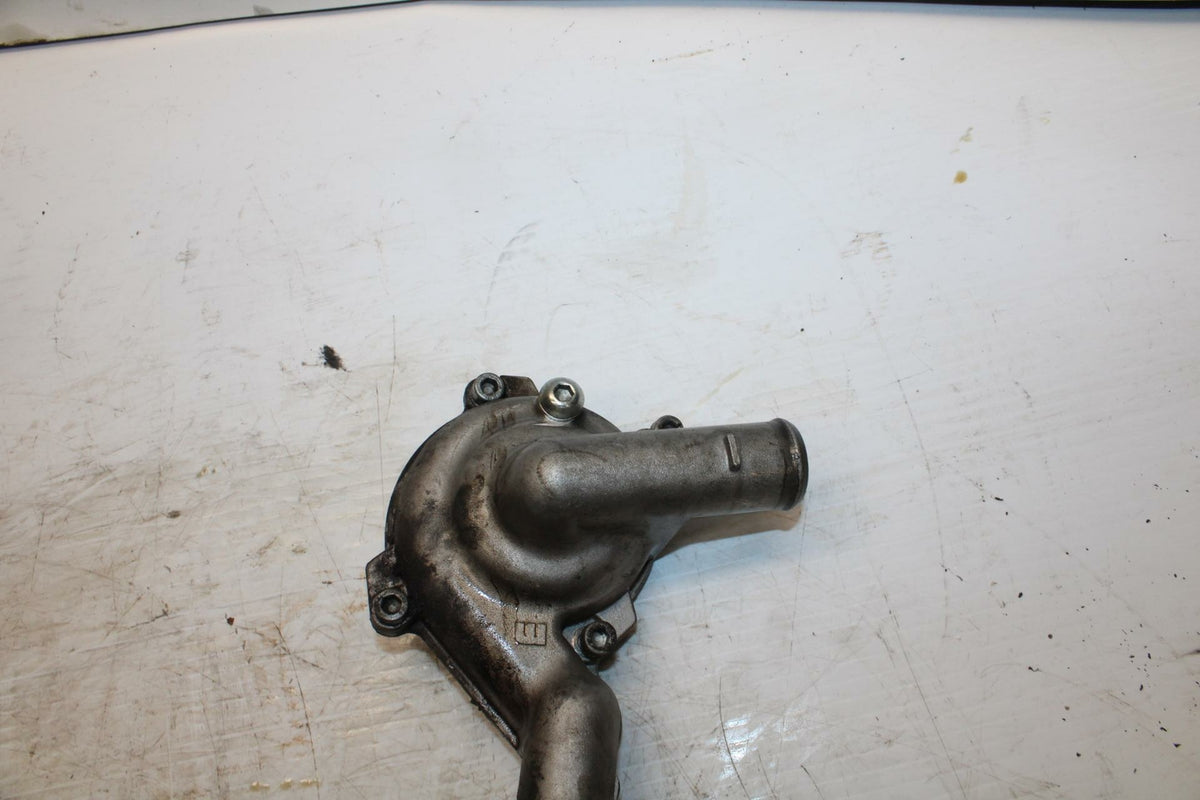 10-11 APRILIA RSV4 ENGINE WATER COOLANT PUMP COVER   BB268