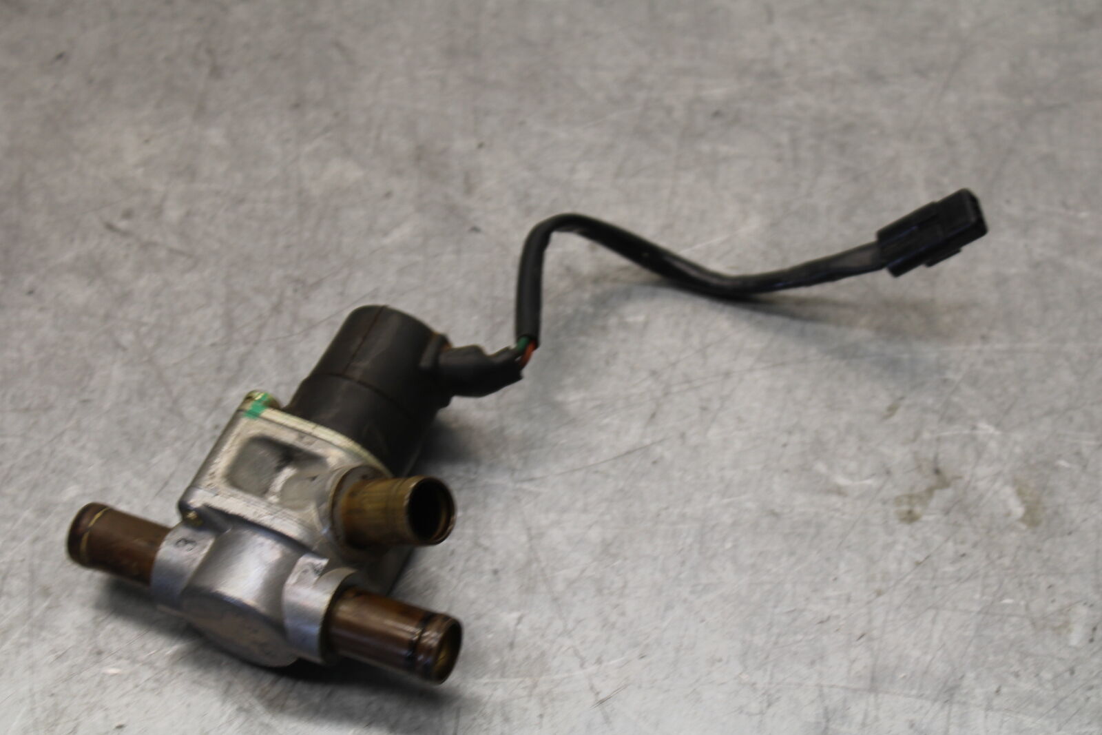 05-06 HONDA CBR600RR AIR VALVE SOLENOID ENGINE SWITCH SENSOR 36450-MEE-000 BB655