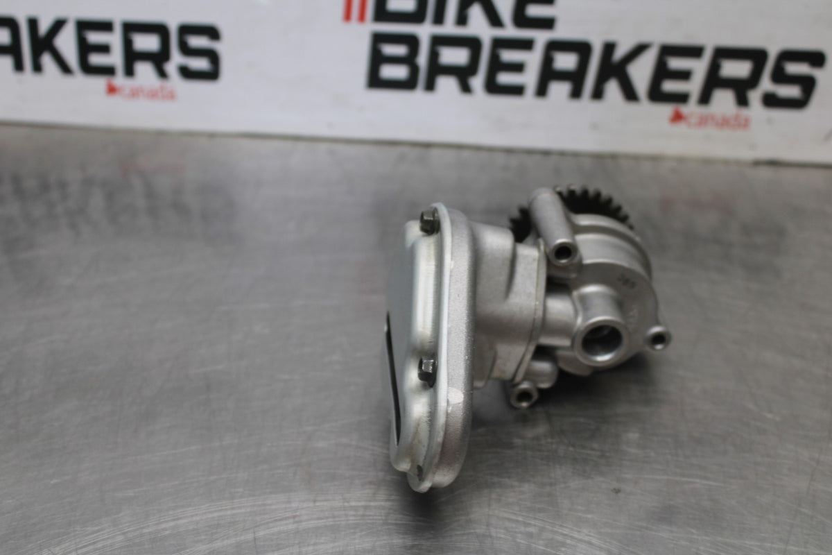 05-09 SUZUKI BOULEVARD C90 ENGINE MOTOR OIL PUMP BB918