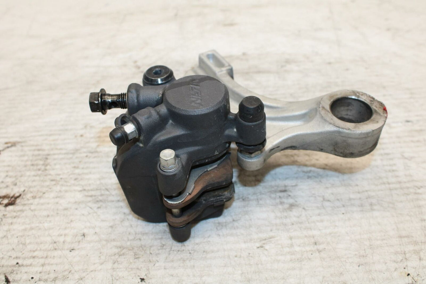 07-12 HONDA CBR600RR REAR BACK BRAKE CALIPER W MOUNT BRACKET BB309