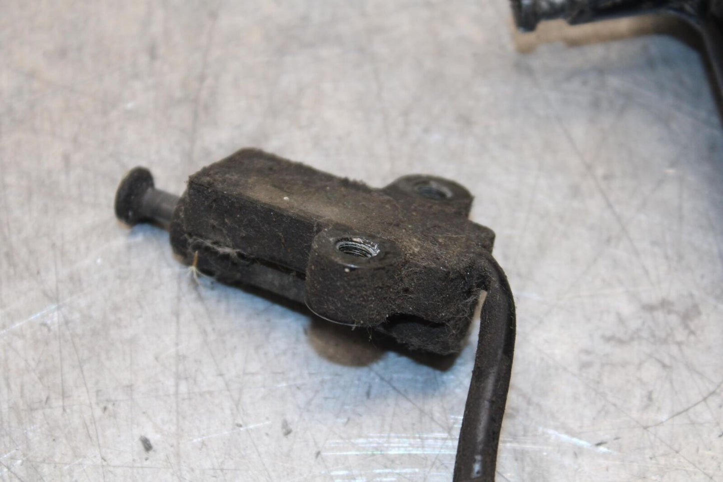 04-09 SUZUKI GS 500 FH GS500F KICKSTAND SIDE KICK STAND BB97