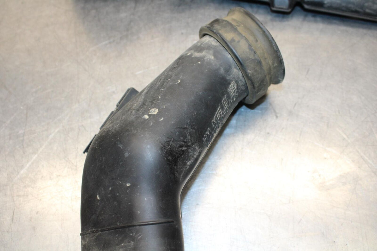 03-04 HONDA CBR600RR LEFT AIR INTAKE DUCT TUBE BB628
