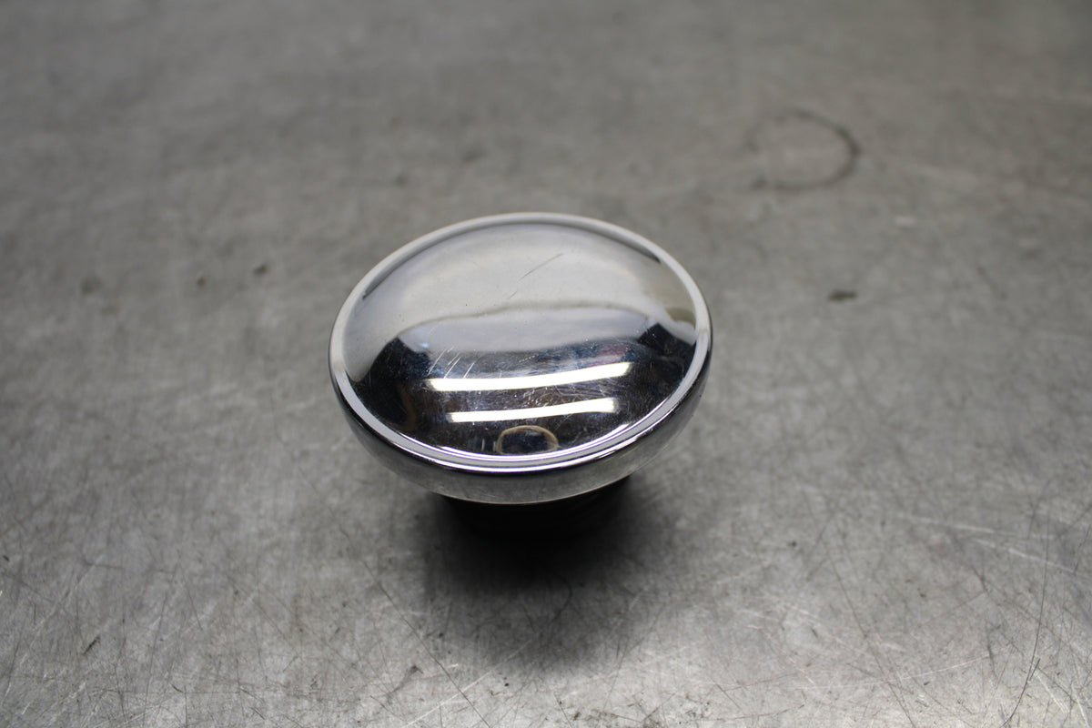 04-16 HARLEY-DAVIDSON SPORTSTER 883 FUEL TANK GAS CAP BB680