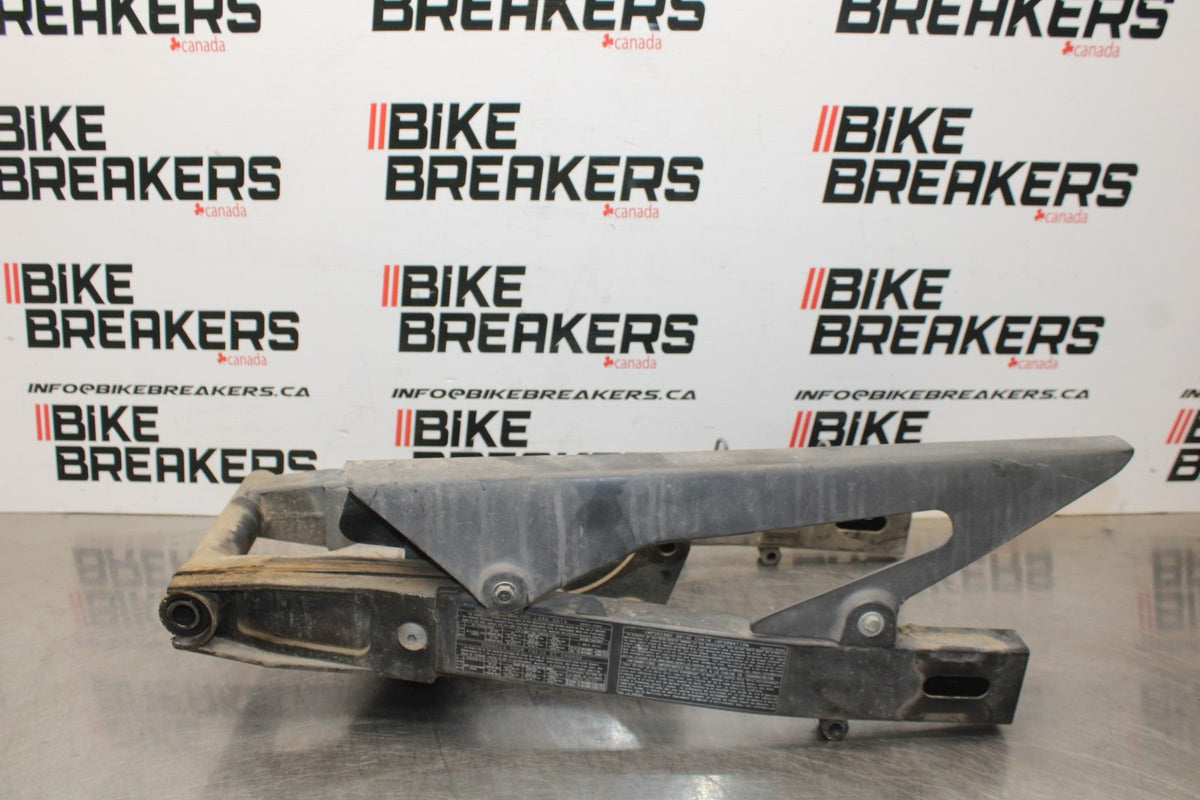 09 KAWASAKI NINJA 250R REAR SWINGARM BACK SUSPENSION SWING ARM BB824