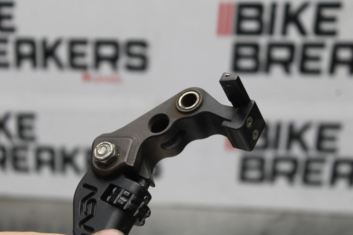 08 KAWASAKI NINJA ZX10R ASV RIGHT CLIPON HANDLEBAR BRAKE LEVER BB902