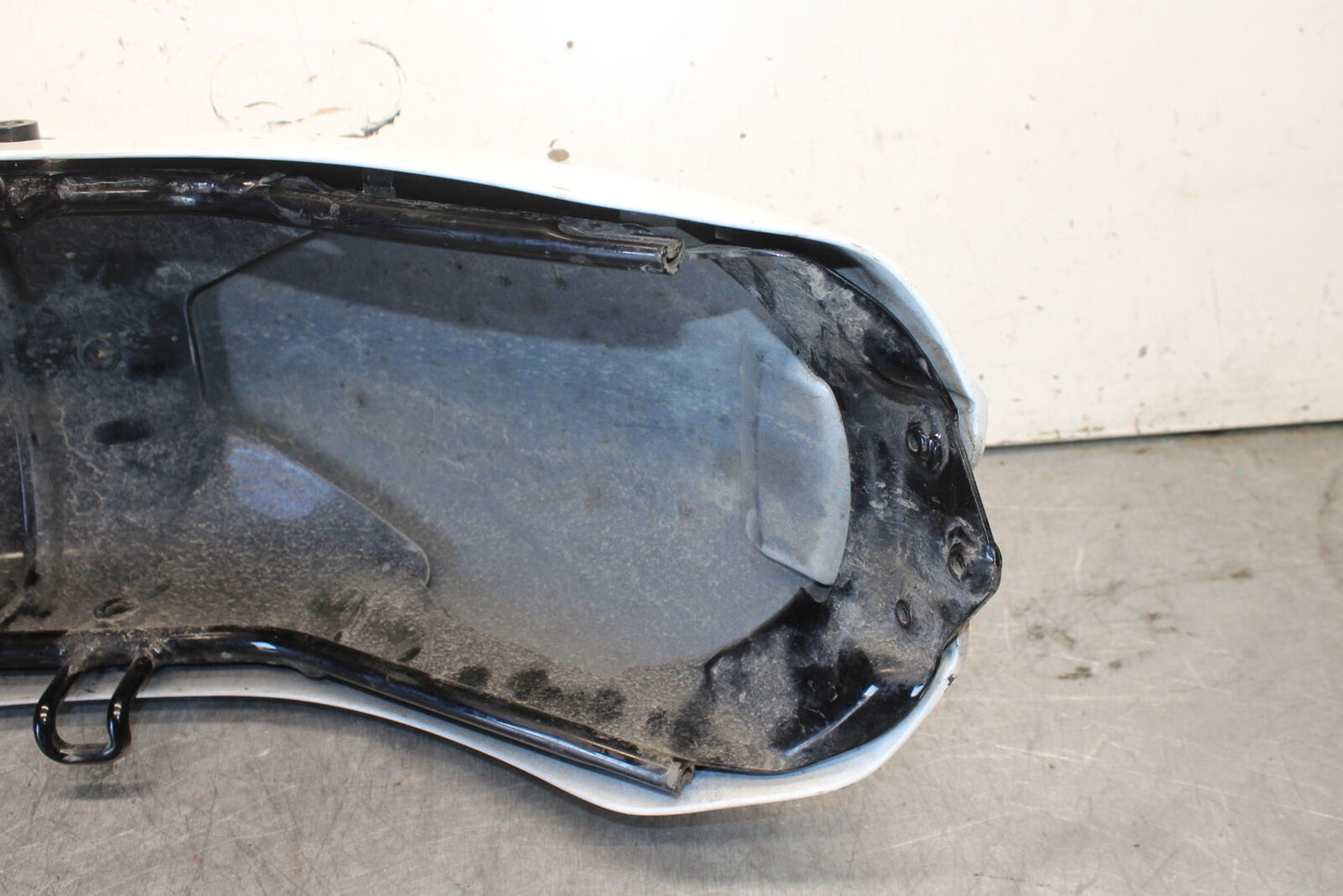 10-13 HONDA SHADOW RS 750 VT750RS REAR BACK WHEEL FENDER MUD GUARD BB718