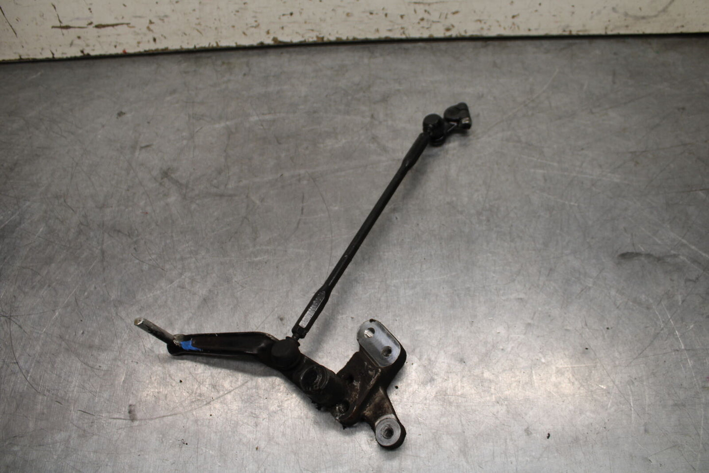 06-07 SUZUKI GSXR 600 SHIFTER LINKAGE SHIFT LINK PEDAL BB737