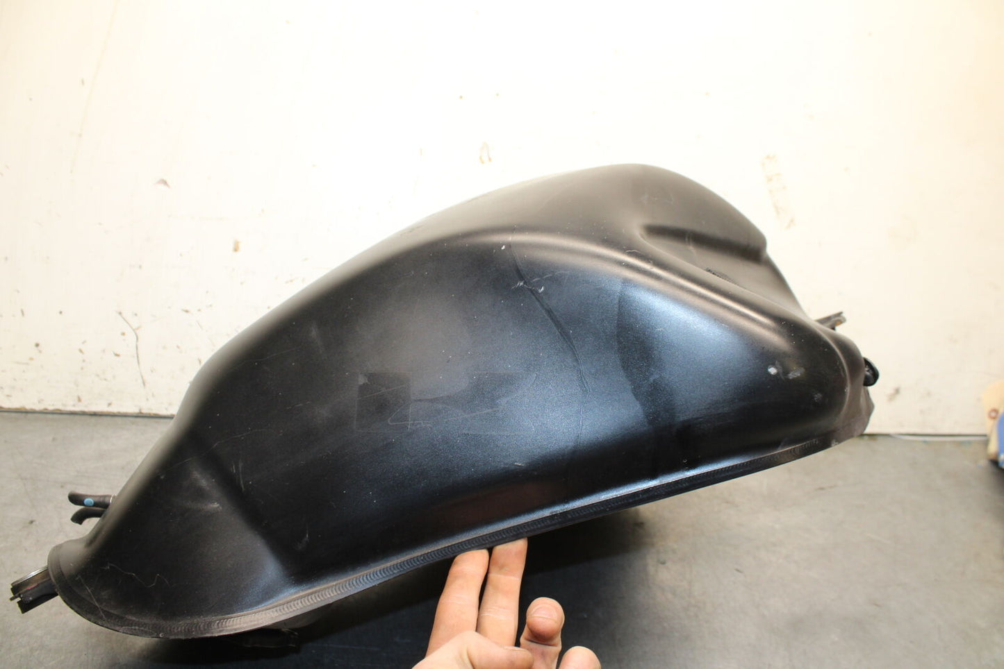 14-15 KAWASAKI NINJA 650 EX650F ABS GAS TANK FUEL CELL PETROL RESERVOIR BB741