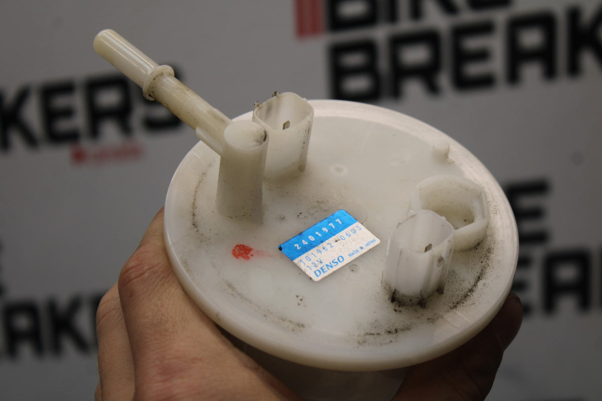 12 TRIUMPH STREET TRIPLE R FUEL PUMP GAS PETROL SENDER UNIT BB914