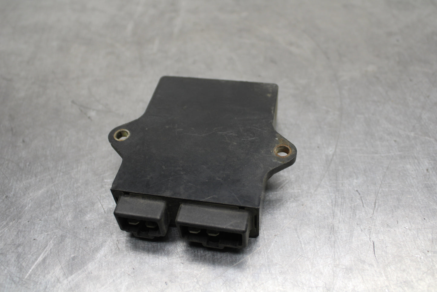 78 SUZUKI GS550E ECU COMPUTER CONTROLLER UNIT BLACK BOX ECM CDI BB133