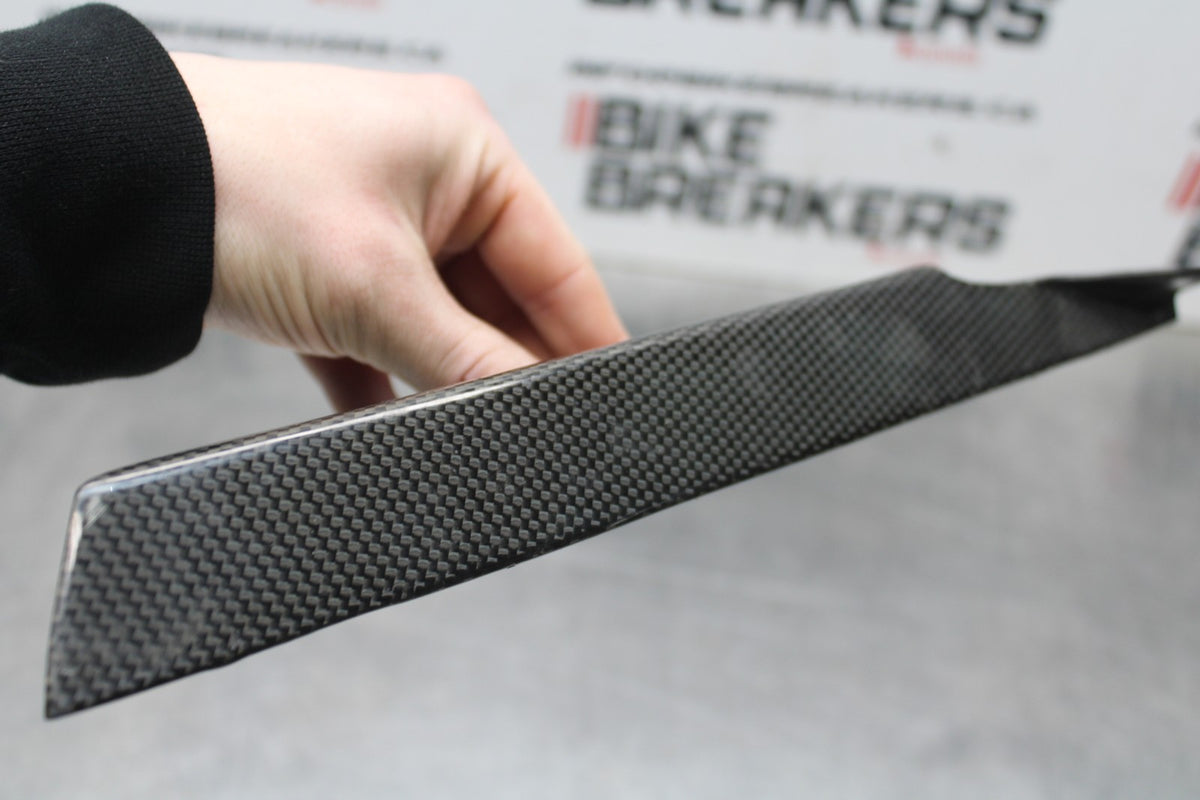 18 YAMAHA YZF R1  CARBON FIBER REAR BACK DRIVE CHAIN GUARD COVER SHIELD BB838