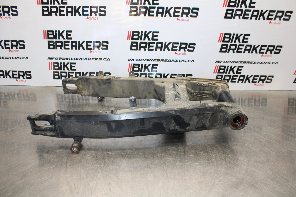 03-06 KAWASAKI Z1000 REAR SWINGARM BACK SUSPENSION SWING ARM BB164