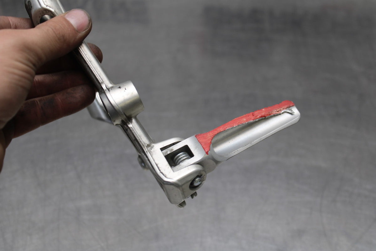 16 DUCATI 959 PANIGALE LEFT REARSET REAR SET DRIVER FOOT PEG REST STOP BB912