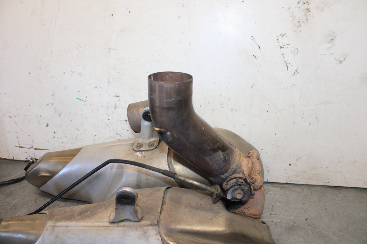 12-15 DUCATI 1199 PANIGALE FULL EXHAUST SYSTEM HEADERS PIPE MUFFLER BB699