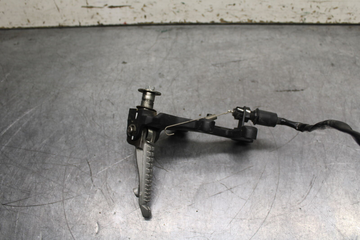 18-23 KAWASAKI NINJA 400 EX400 ABS RIGHT REARSET REAR SET FOOT PEG REST BB747