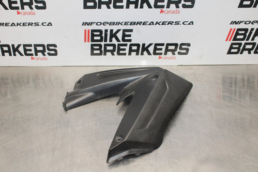 08 KAWASAKI NINJA ZX10R RIGHT MID UPPER SIDE FAIRING COWL PLASTIC BB201