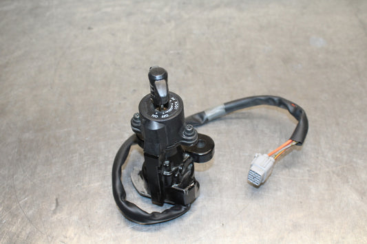 11-17 SUZUKI GSXR600 IGNITION LOCK W KEY BB132
