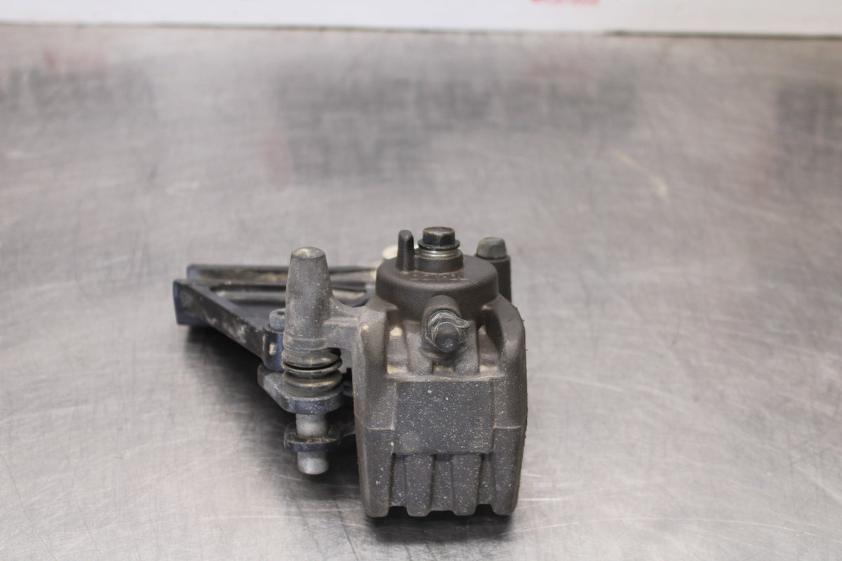 08 KAWASAKI ZX6R REAR BACK BRAKE CALIPER W MOUNT BRACKET BB896