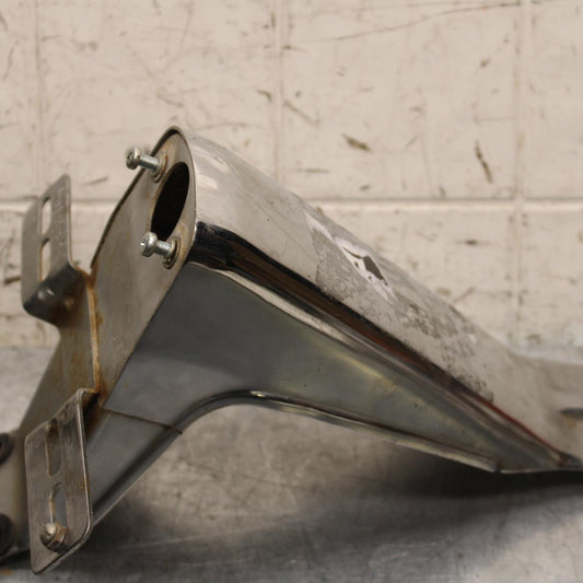 75 SUZUKI GT 550 REAR BACK TAIL LIGHT MOUNT BRACKET BB67