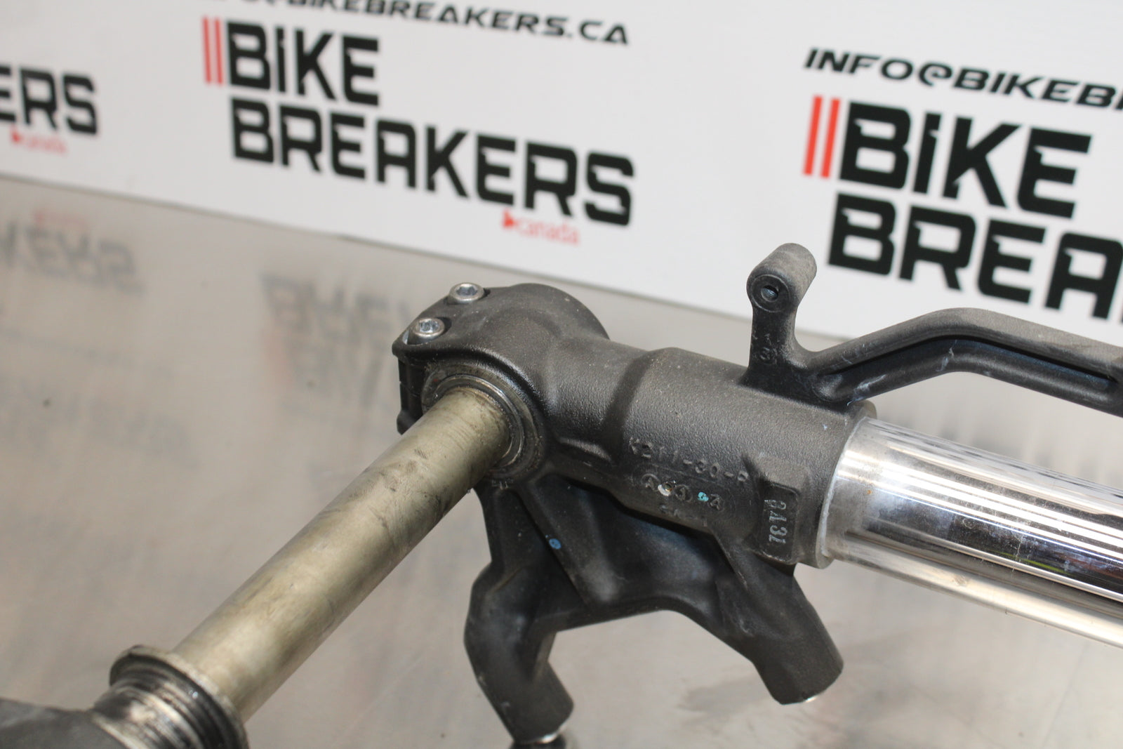 13-18 KAWASAKI NINJA ZX6R COMPLETE FRONT END FORKS SUSPENSION TRIPLE TREE BB143