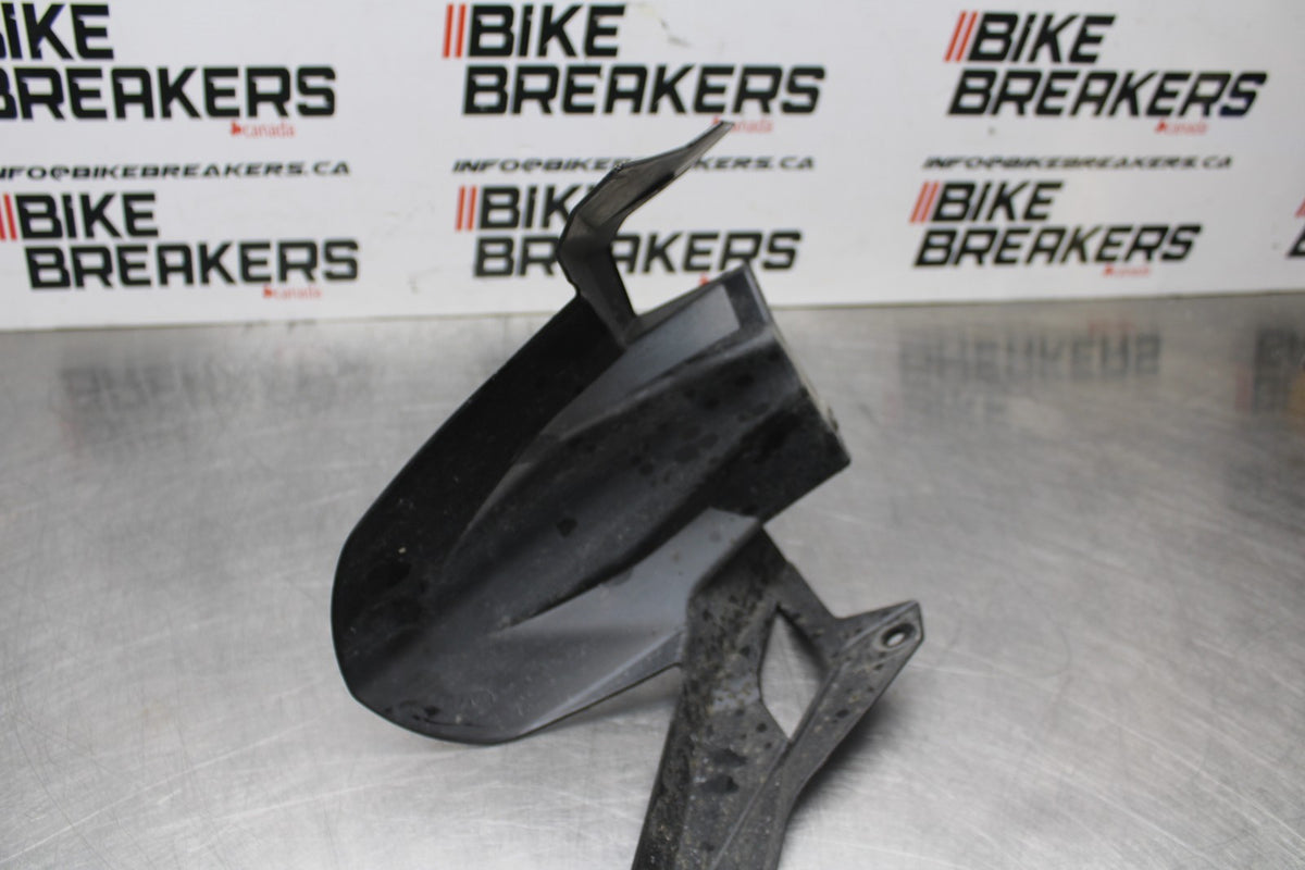 18-26 KAWASAKI Z400 REAR BACK WHEEL TIRE HUGGER FENDER 36.99