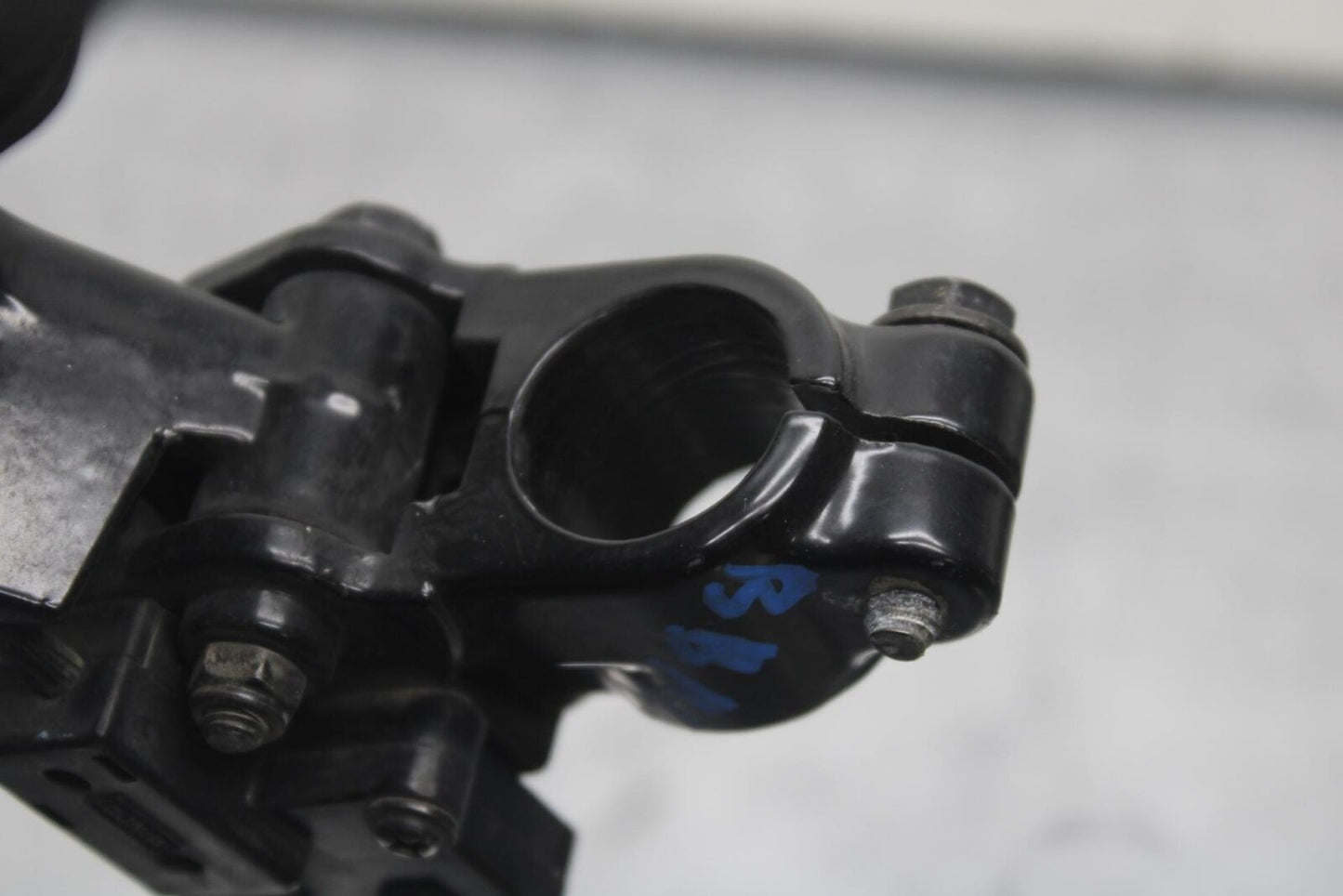 2009 Kawasaki Ninja 250R EX250J CLUTCH PERCH MOUNT WITH LEVER  BB87