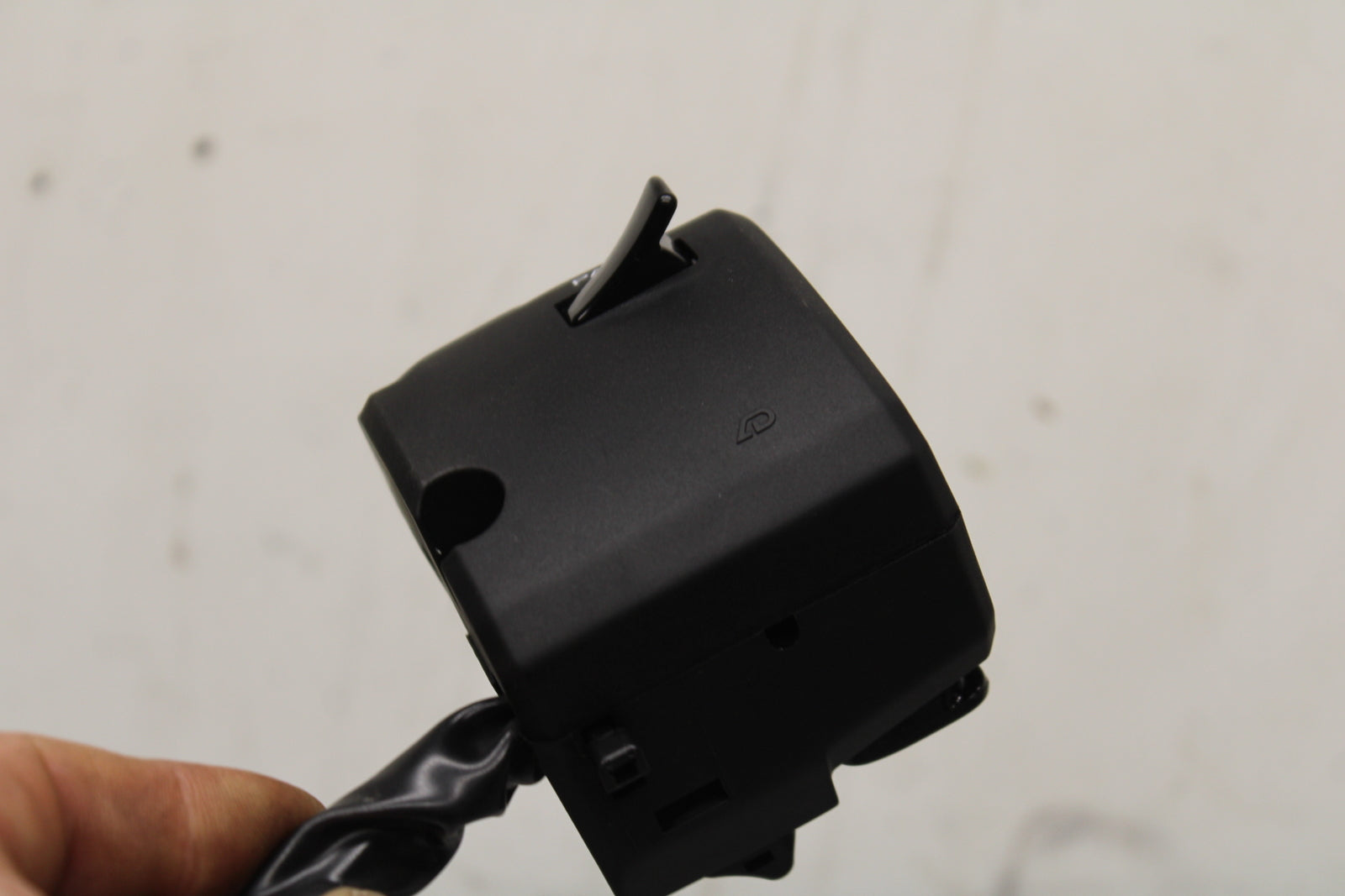 12-25 KAWASAKI NINJA ZX14R NEW!! LEFT CLIP ON HANDLE HORN SIGNALS SWITCH BB757