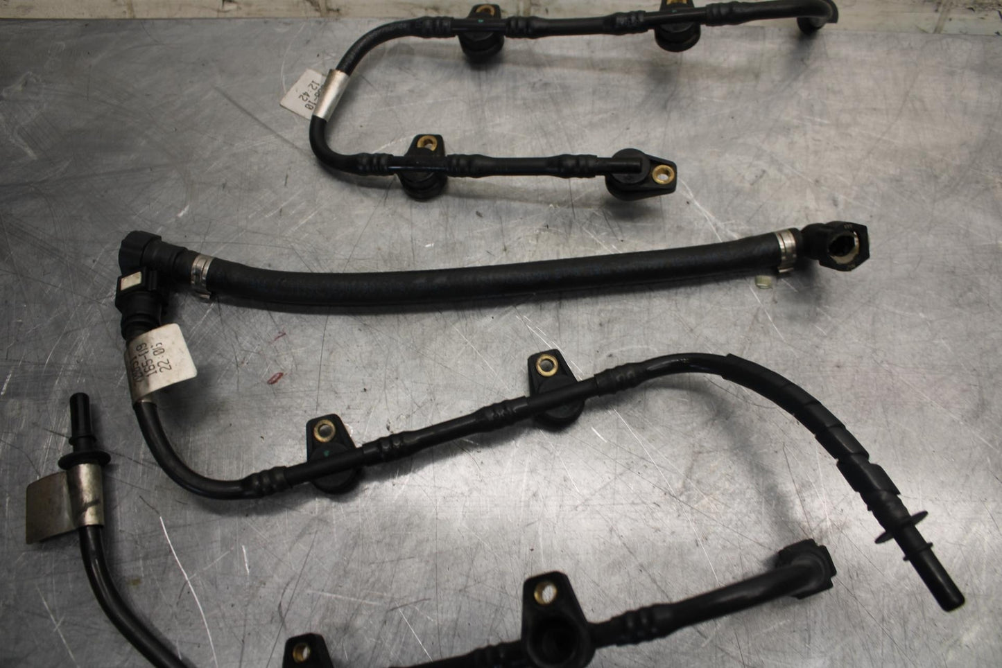 2010 Aprilia RSV1000R FUEL HOSE GAS LINE TUBE PIPE BB513