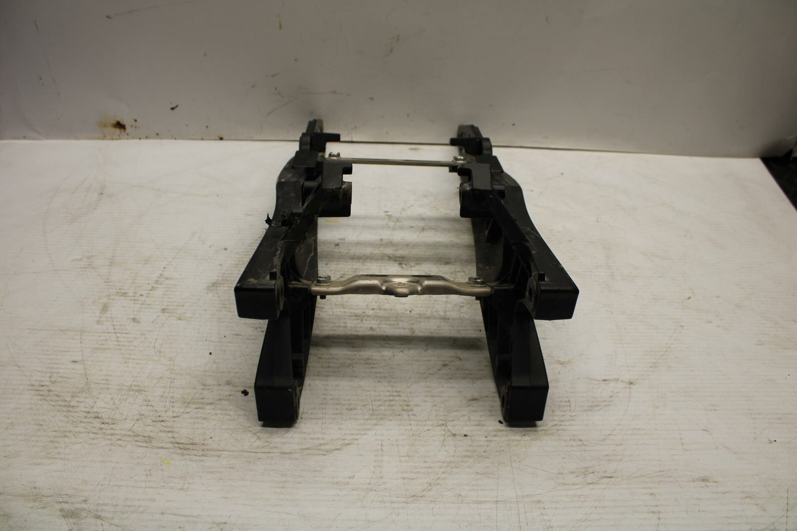 06-07 SUZUKI GSXR600 REAR SUBFRAME BACK SUB FRAME BB289