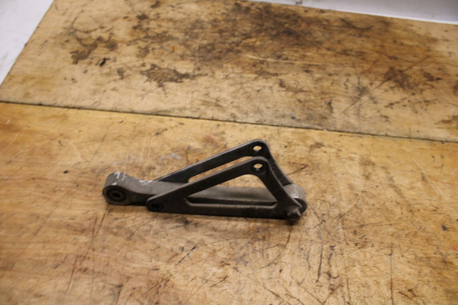 06-15 YAMAHA FZ1 REAR DOGBONE SHOCK LINKAGE LINK BB326