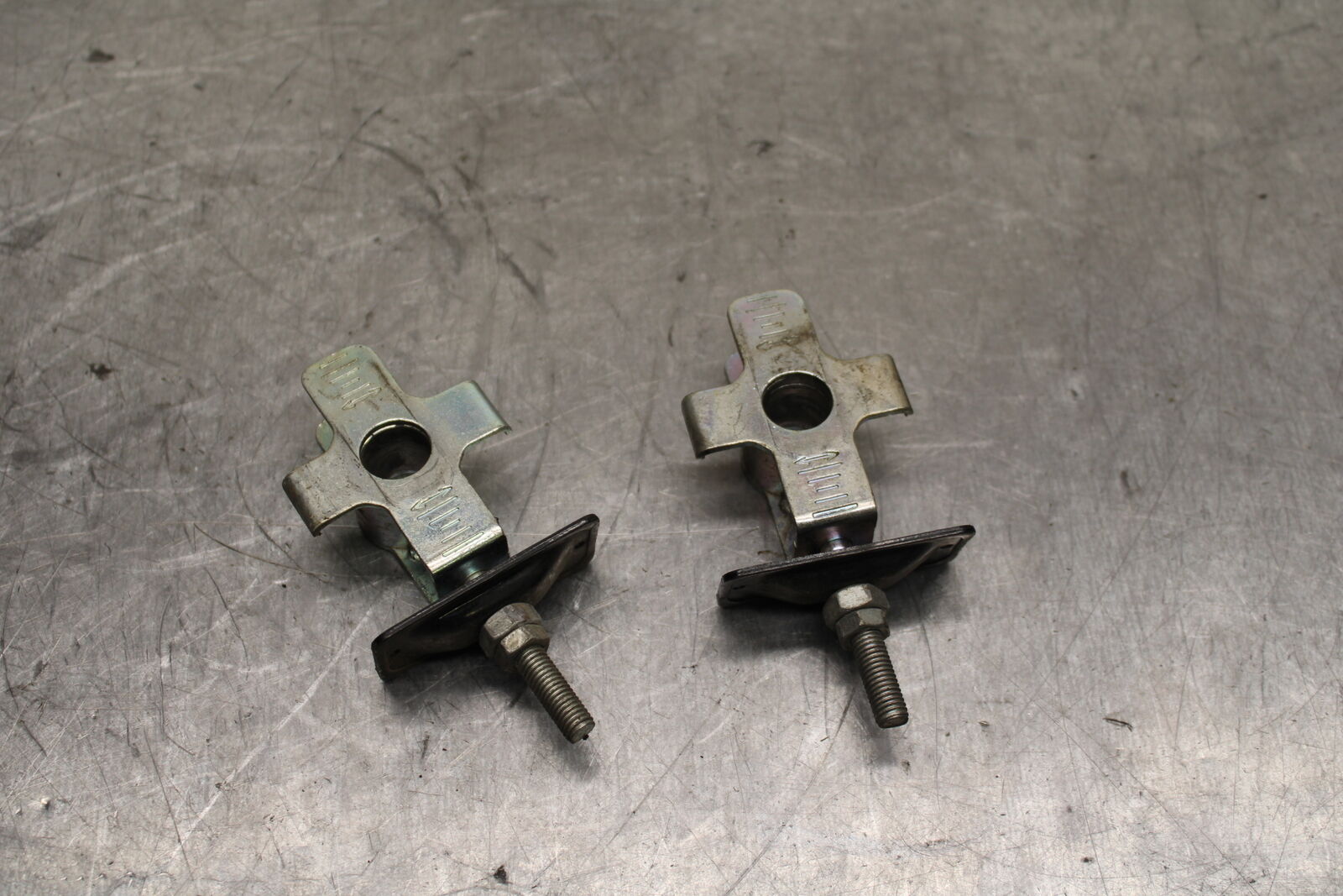 15-16 HONDA CB300F SWINGARM CHAIN TENSIONER ADJUSTMENT BRACKETS  BB740