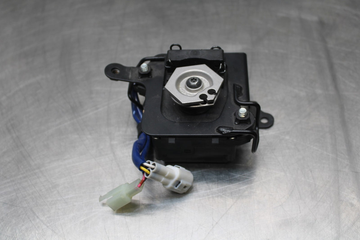 24-25 KAWASAKI NINJA ZX6R EXHAUST VALVE SERVO MOTOR BB785-CH