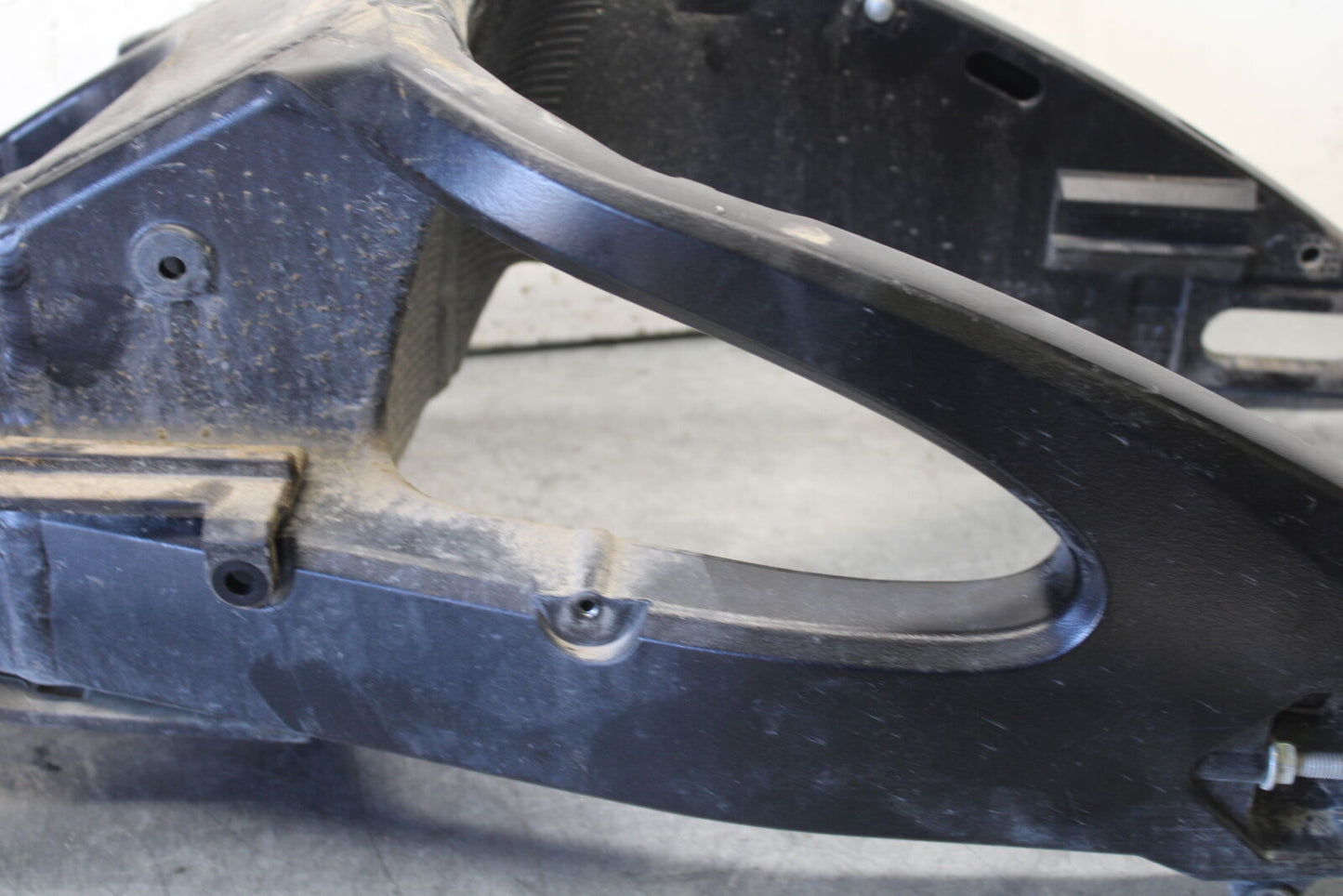 11-24 SUZUKI GSXR750 REAR SWINGARM BACK SUSPENSION SWING ARM  BB687