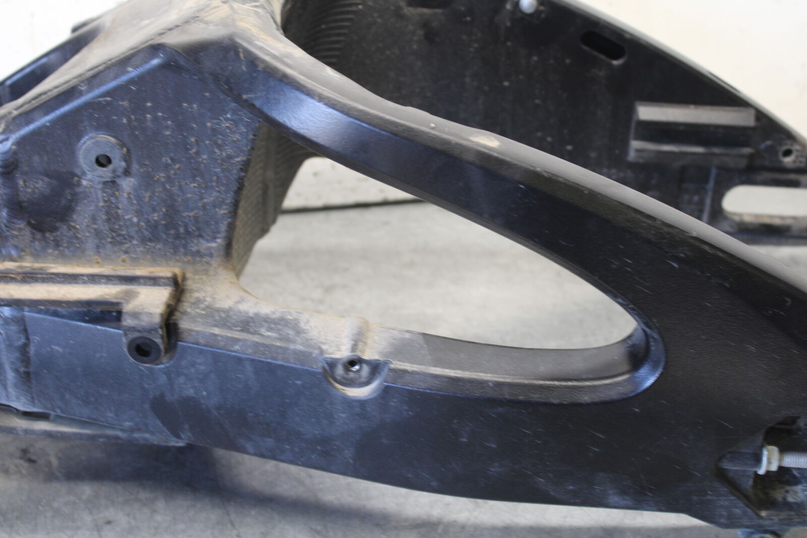 11-24 SUZUKI GSXR750 REAR SWINGARM BACK SUSPENSION SWING ARM  BB687