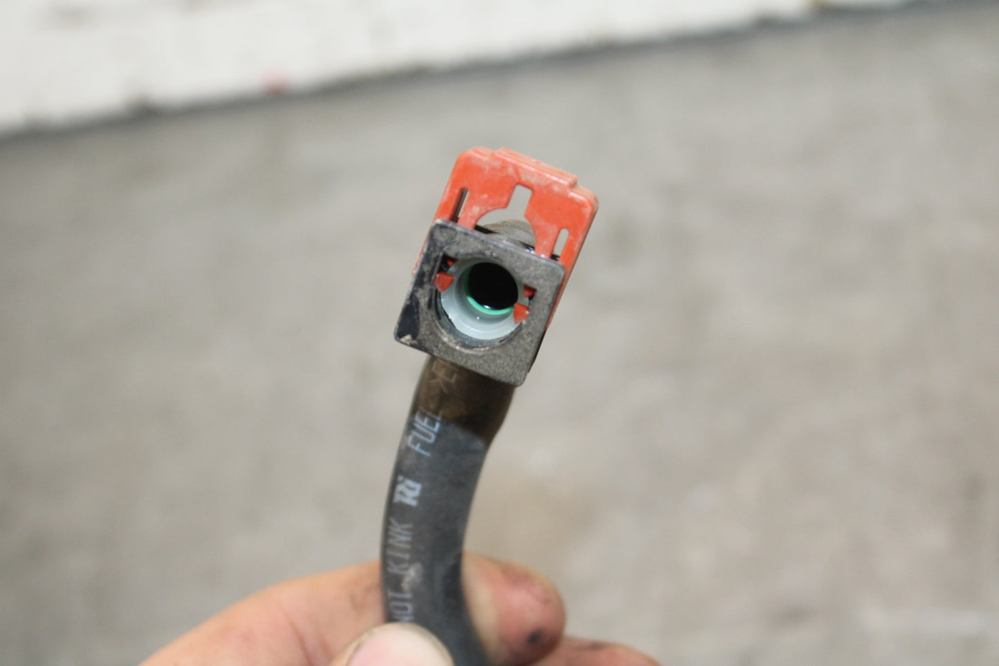 18-24 KAWASAKI NINJA 650 FUEL HOSE GAS LINE TUBE PIPE BB725