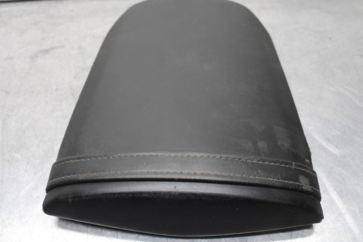 07-12 HONDA CBR600RR REAR BACK PASSENGER SEAT PAD SADDLE PILLION BB622