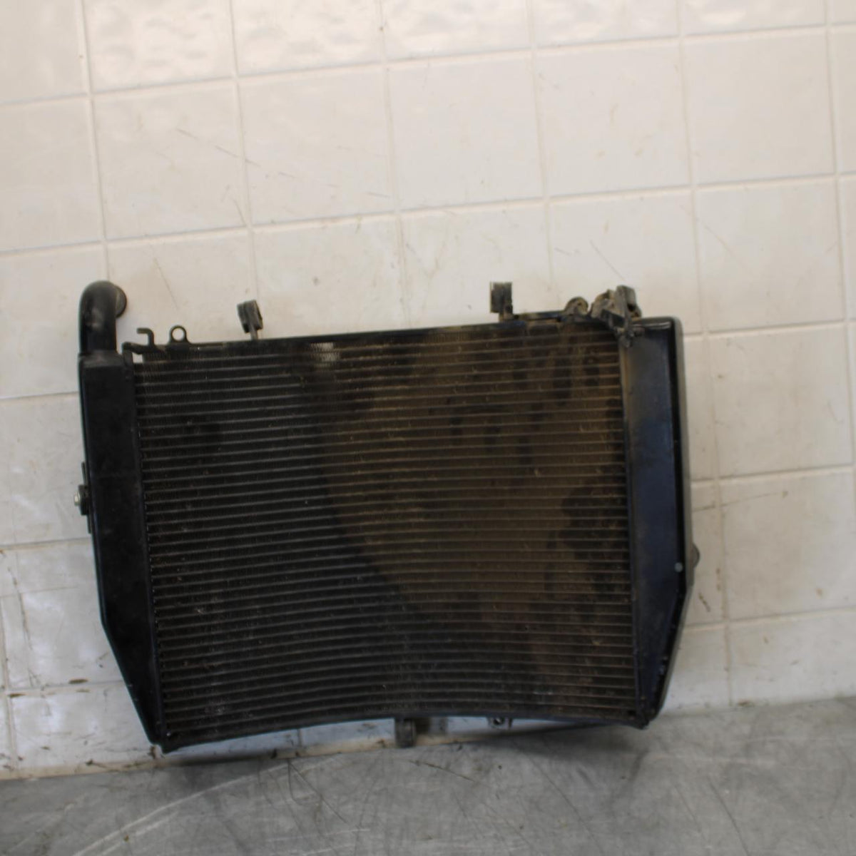 2011 Honda CBR600RR ENGINE RADIATOR  COOLER COOLING RADIATER 19010-MFJ-305 BB520