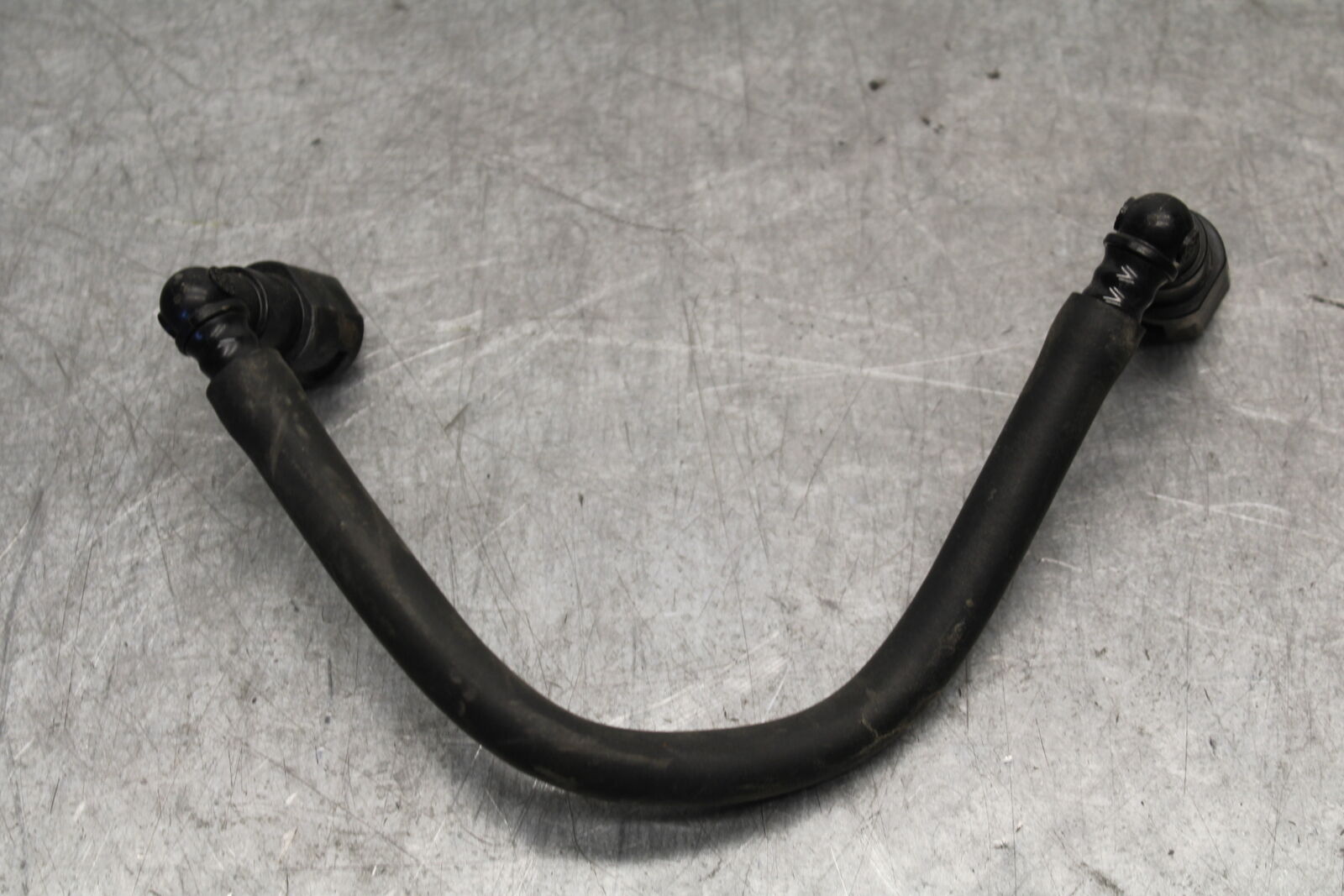 05-06 SUZUKI GSXR1000 FUEL HOSE GAS LINE TUBE PIPE 15810-41G00 BB663