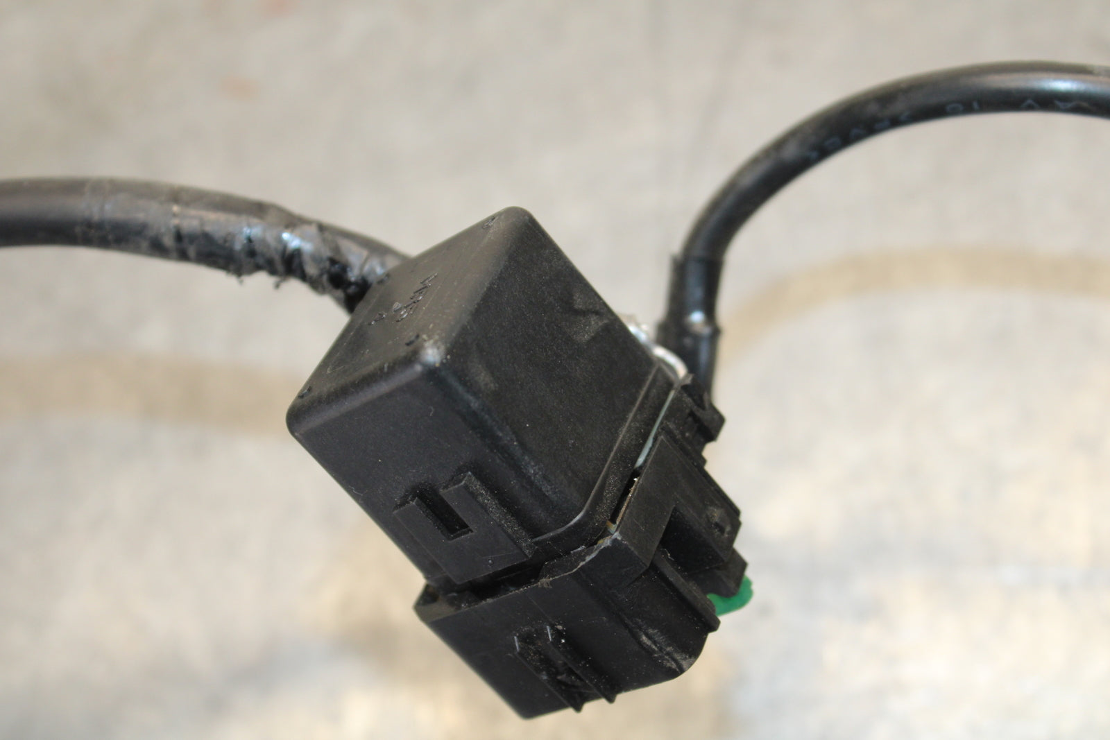 13-18 KAWASAKI NINJA ZX6R ENGINE STARTER RELAY STARTING MOTOR SWITCH BB682