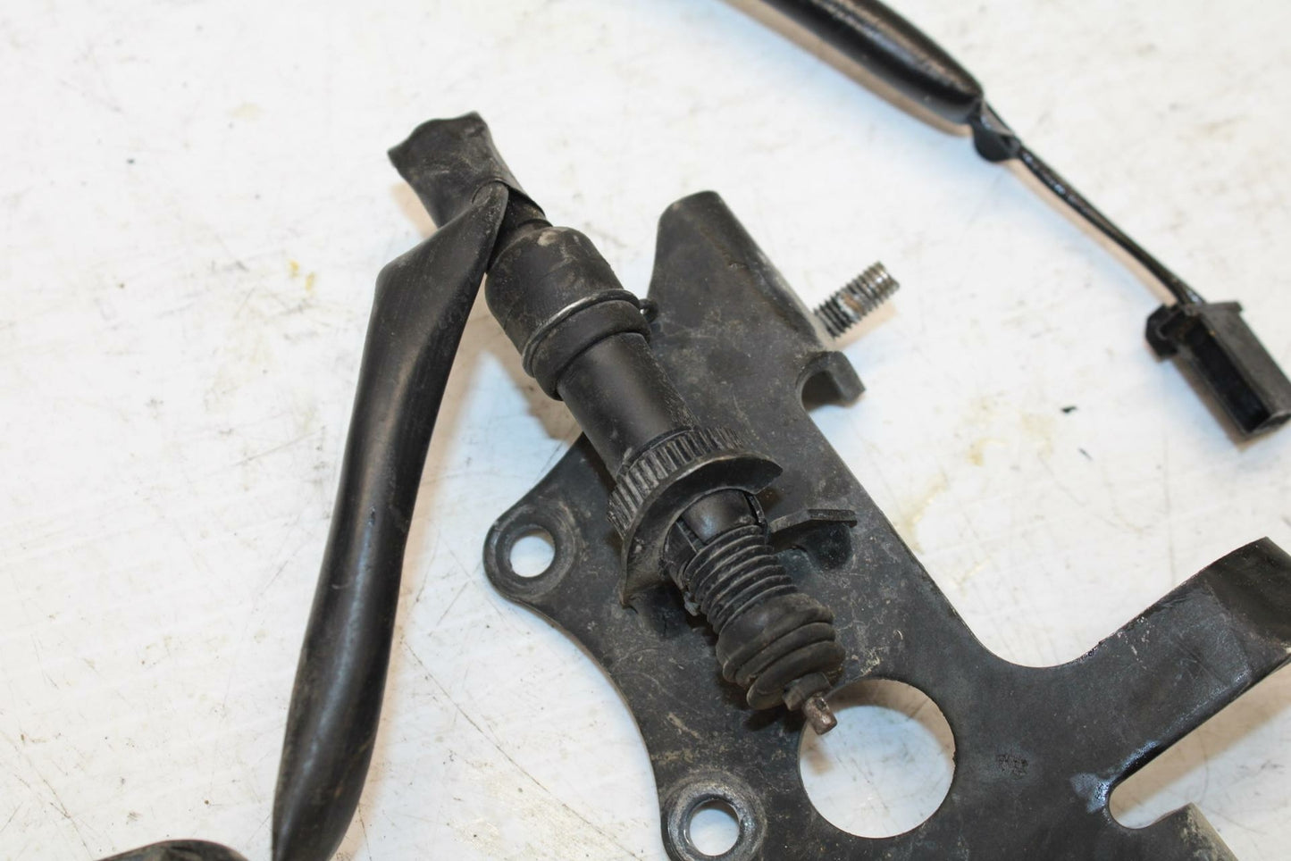 05-07 HONDA VTX1800F2 REAR BACK BRAKE SENSOR BB351