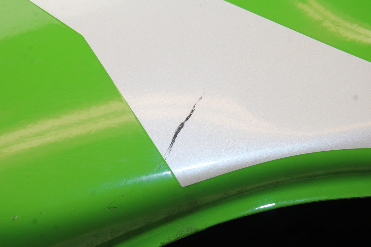 98 KAWASAKI NINJA ZX6 GAS TANK FUEL CELL PETROL RESERVOIR BB870