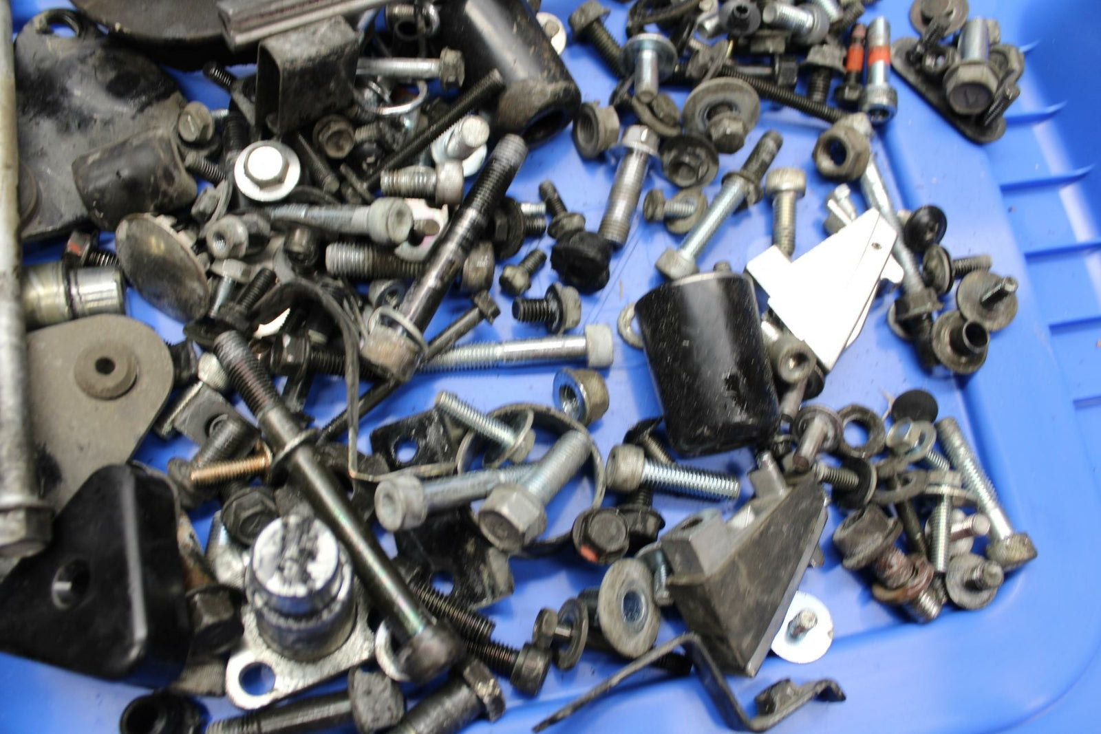 86-06 KAWASAKI CONCOURS 1000 ZG1000A ENGINE MOUNTING BOLTS HARDWARE MOTOR  BB292