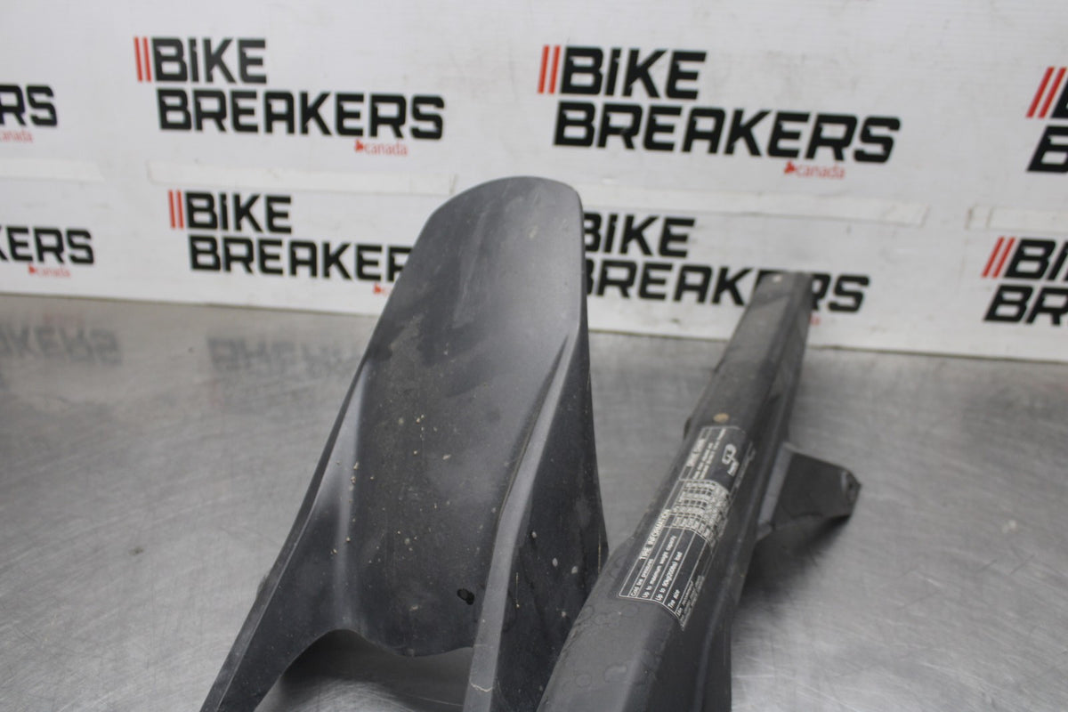 18 HONDA CBR650F REAR BACK DRIVE CHAIN GUARD COVER SHIELD BB946