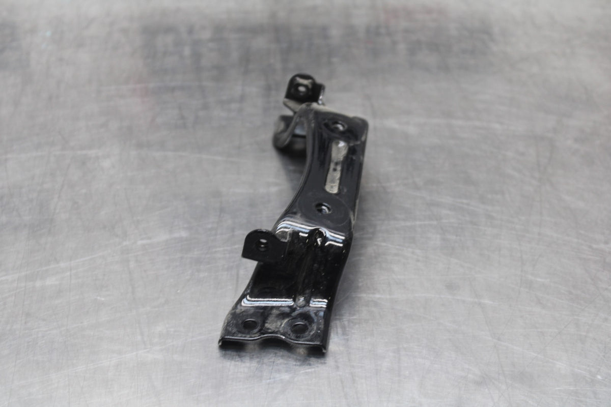 24 KAWASAKI NINJA 500 ABS GAS TANK FUEL CELL PETROL BRACKET MOUNT  BB818