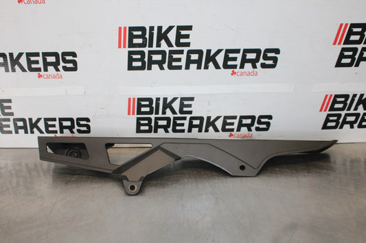 11-26 SUZUKI GSXR750 REAR BACK DRIVE CHAIN GUARD COVER SHIELD BB882