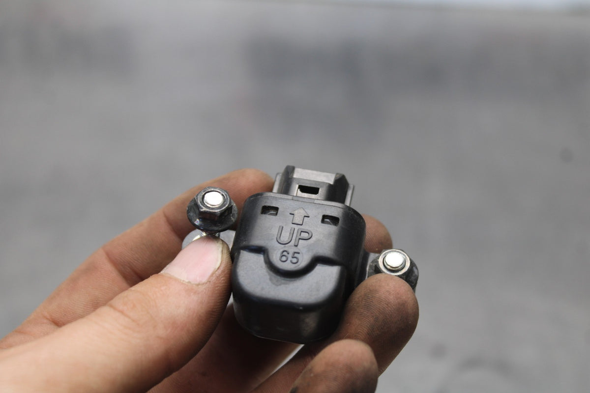 24 KAWASAKI NINJA ZX6R ZX636 ABS 40TH ANNIVERSARY TIP OVER ANGLE SENSOR BB911