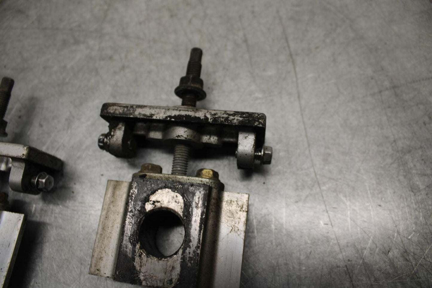 2001 Kawasaki Ninja ZX600E SWINGARM CHAIN TENSIONER ADJUSTMENT BRACKETS  BB547