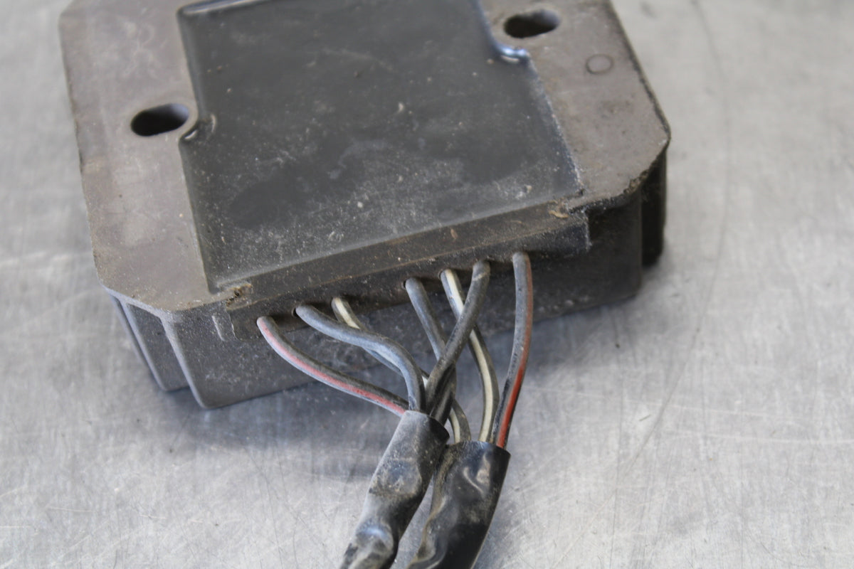 04 SUZUKI INTRUDER 800 RECTIFIER VOLTAGE REGULATOR BB758