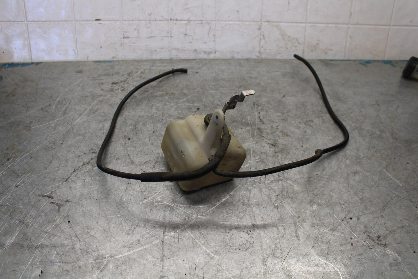 04-06 YAMAHA YZF R1 COOLANT WATER TANK RESERVOIR BOTTLE BB432
